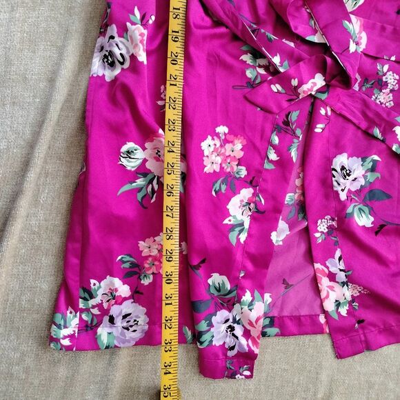 INC Fuschia Satin Floral Kimono Bathrobe Dressing Robe Size Small - Picture 3 of 5